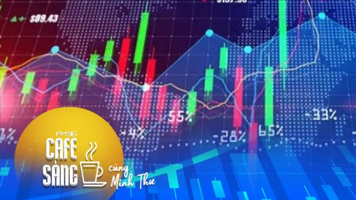 Chứng khoán 'xanh vỏ, đỏ lòng'